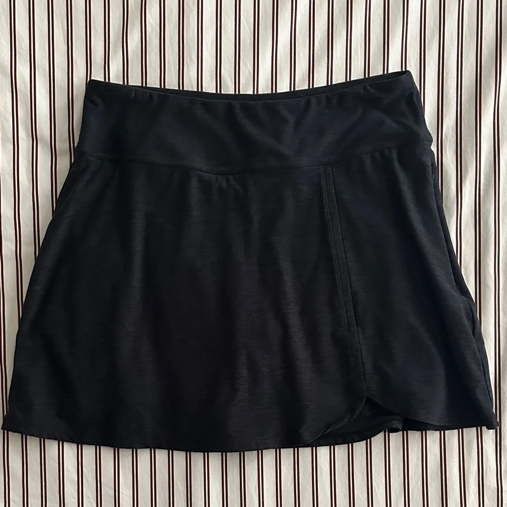 Title Nine - Flora Skort - Picture 3 of 5